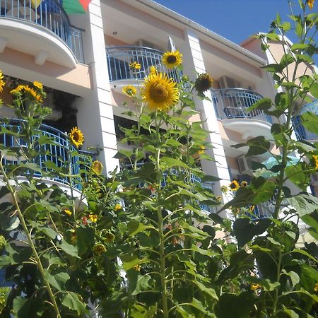 Olive Bay Hotel Agia Efimia Екстериор снимка