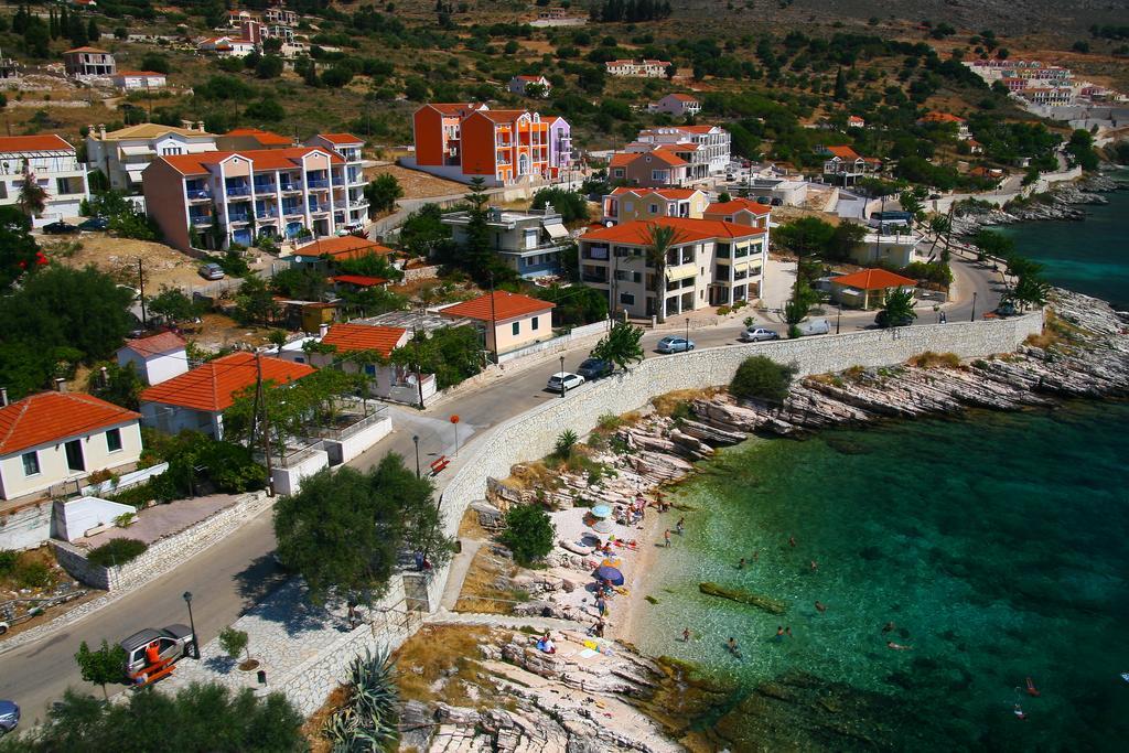 Olive Bay Hotel Agia Efimia Екстериор снимка